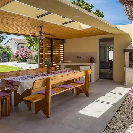 Holiday home Antonici *